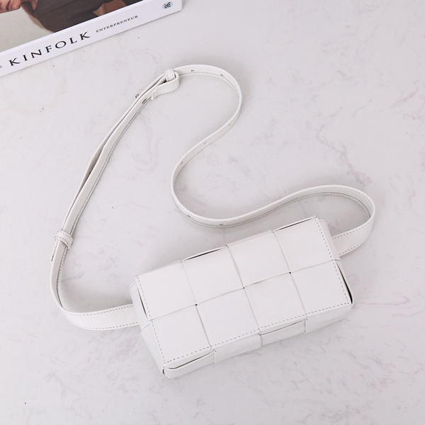 ボッテガヴェネタバッグ内部構造